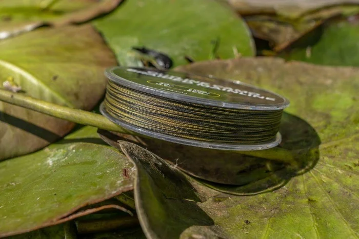 Avid Carp Outline Camo Braided Mainline 25mm 30Lb 300m A0560011 фото