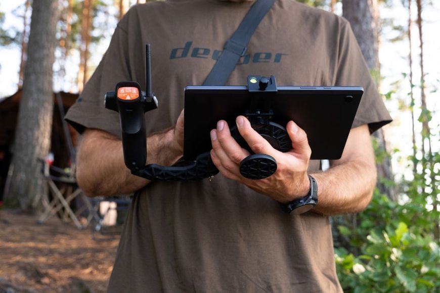 Держатель планшета и пульта Deeper Tablet and Remote Controller Holder FNG0018 фото