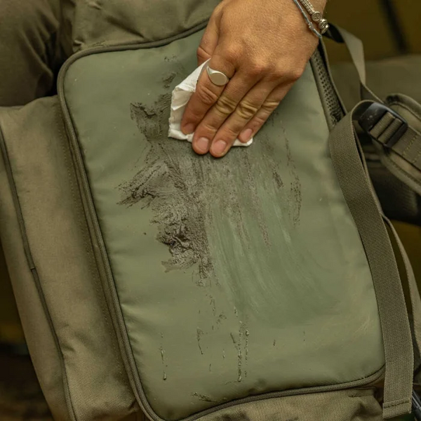 Avid Carp Stormshield Deluxe Cooler 30L A0430088 фото