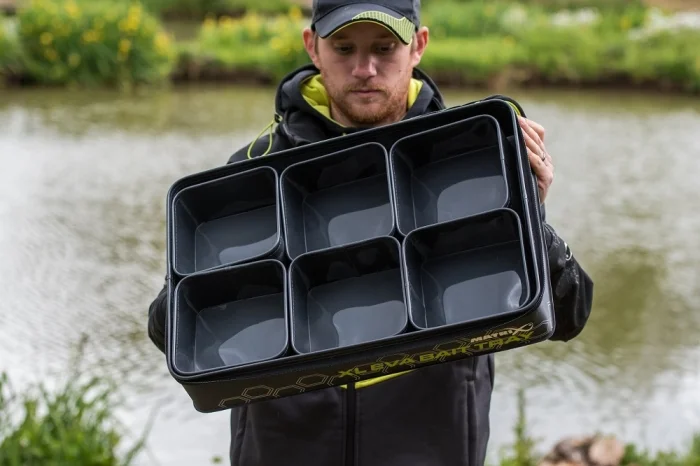 Matrix XL EVA Bait Tray inc 6 tubs GLU113	 фото